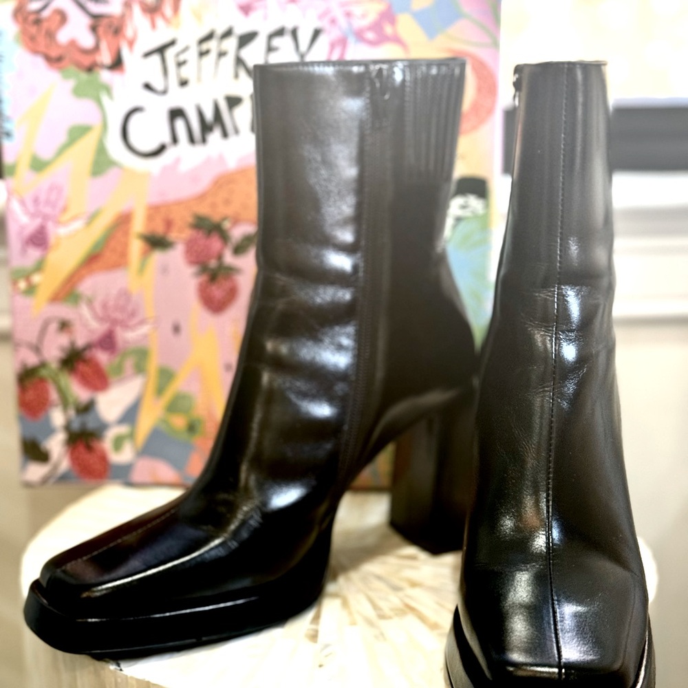7.5 Jeffrey Campbell Maximal L2 Black Boot - worn once